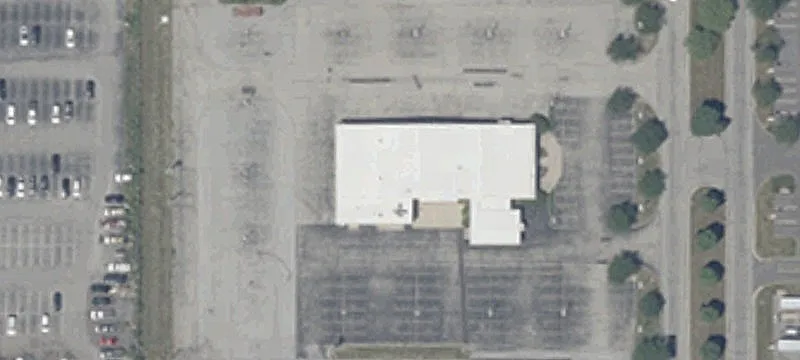 818 Ave Of Autos