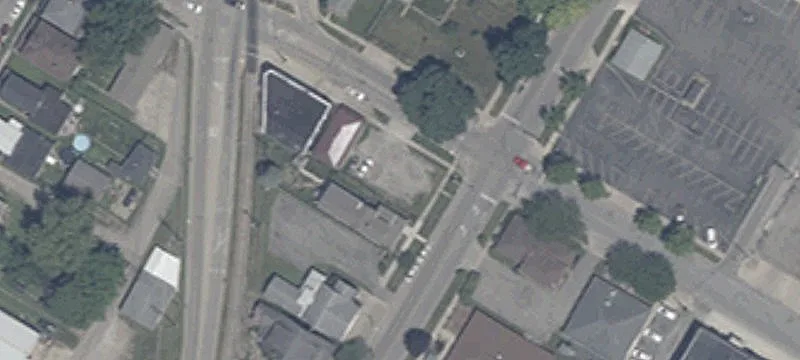 733 Grand Ave