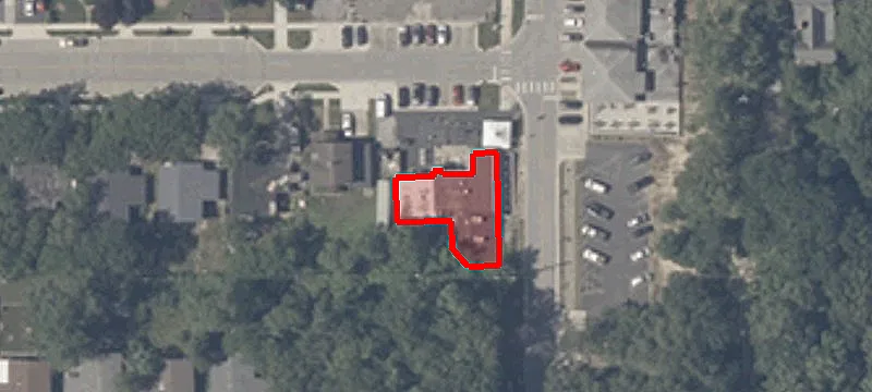 8341 Locust Ave