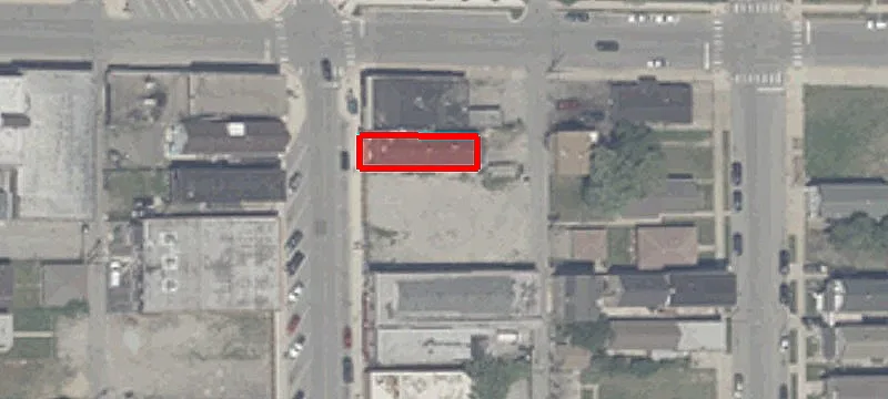 3805 Main St