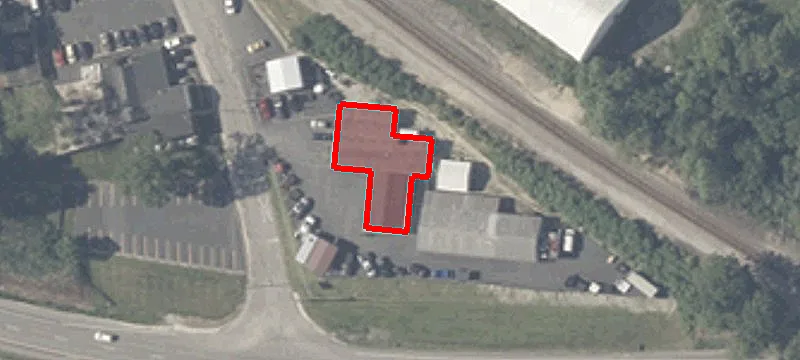 1000 Axe Ave