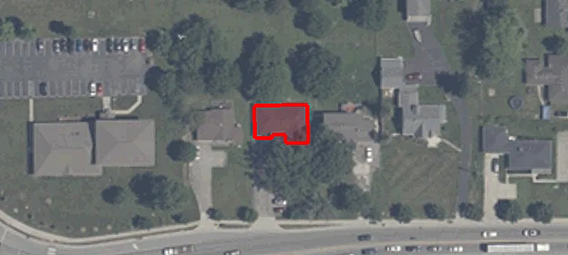 302 Main St