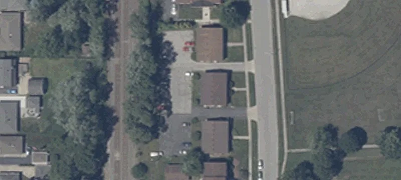 632 Elmer St
