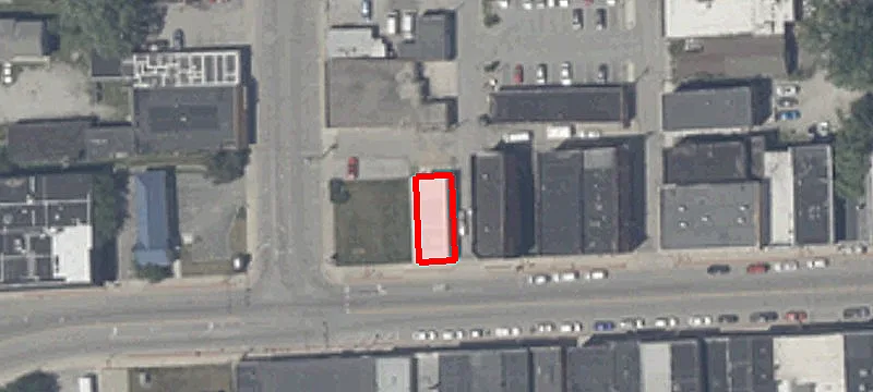 307 Commercial Ave