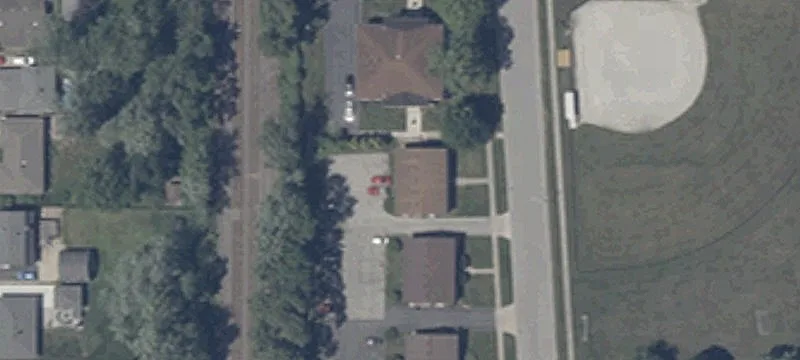 638 Elmer St