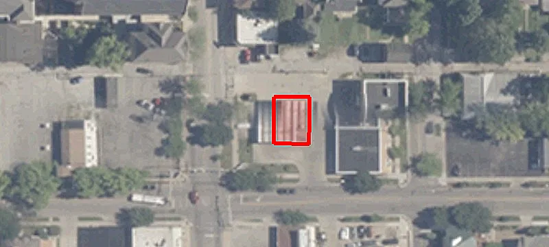 900 Fry St