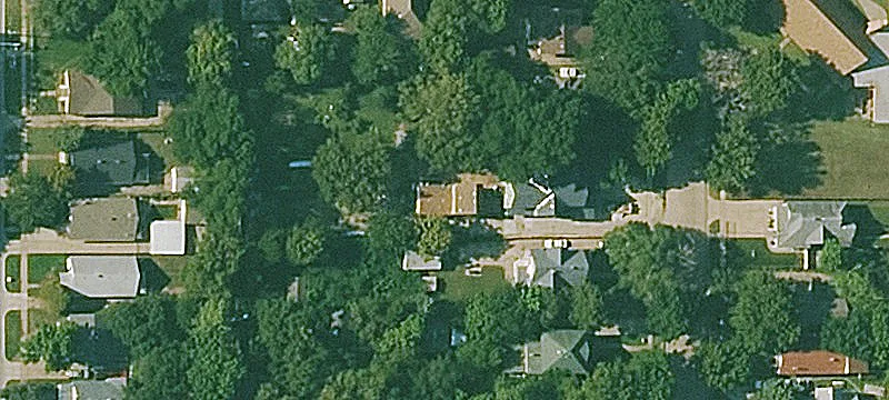 1641 Fairview Ave