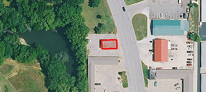 1131 Main St