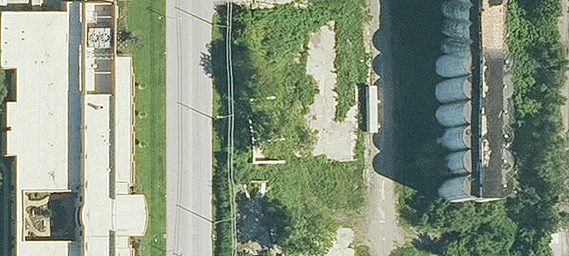 1000 2nd St