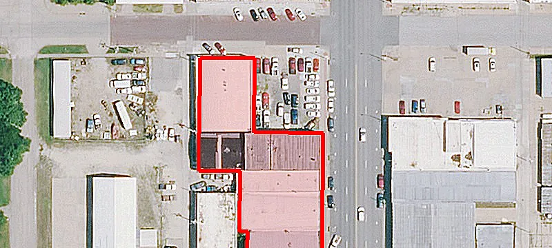 401 Main St