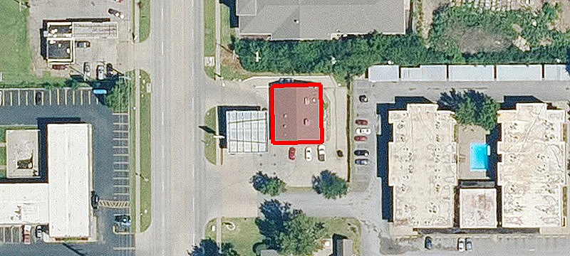706 Fairlawn Rd
