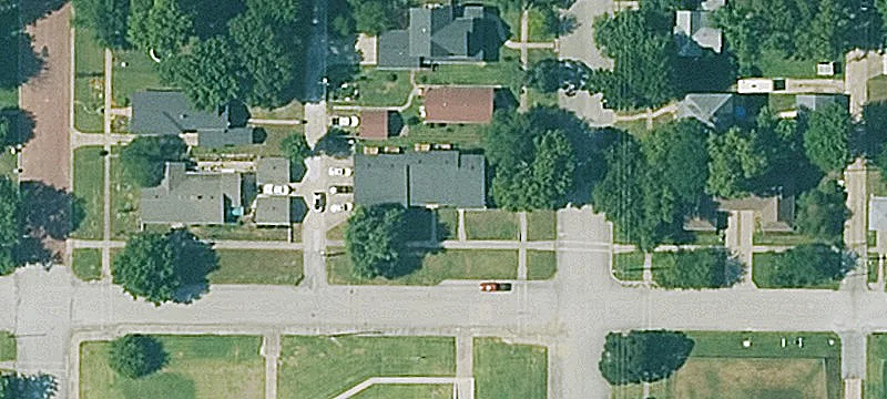 318 Laurel St