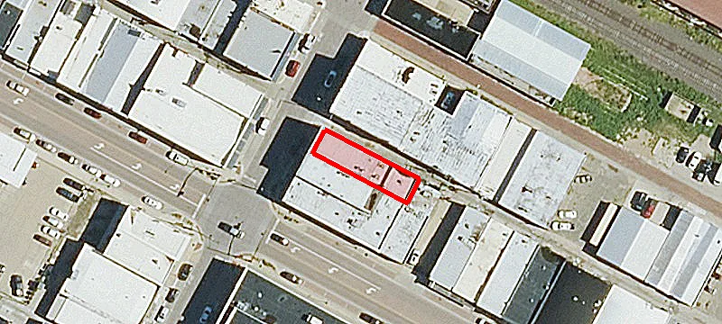 802 Main St