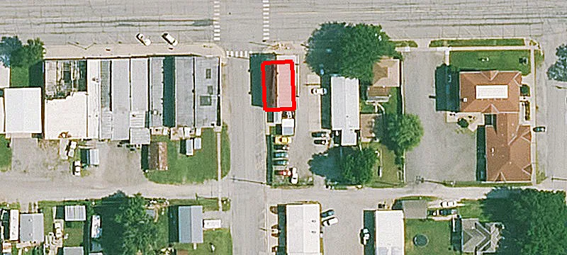 403 Main St