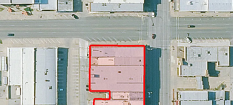 627 Main St