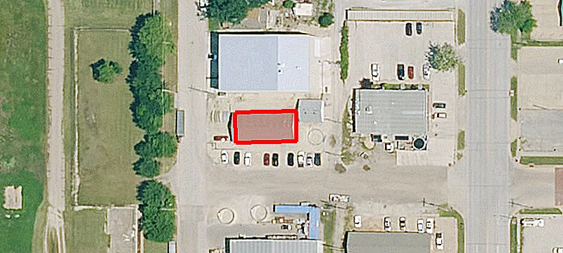 208 4th Ave