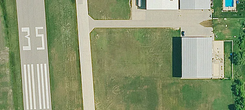 1570 Aviator Ln
