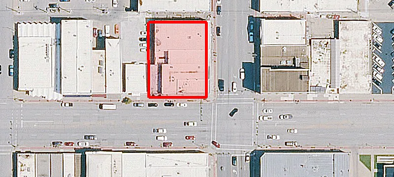101 Main St