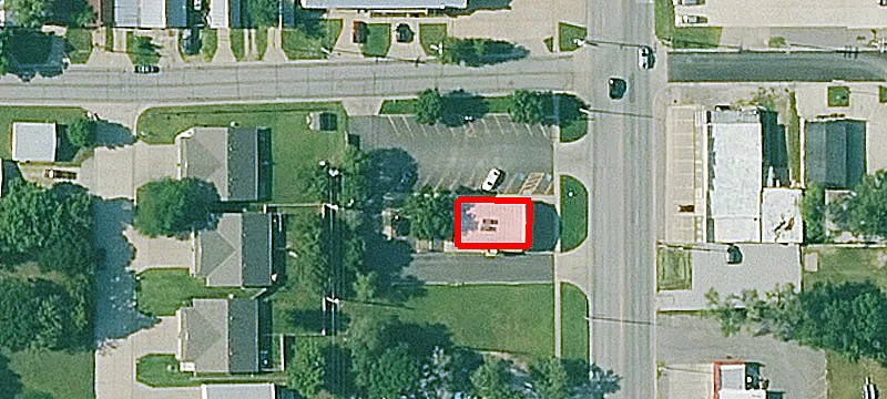 1721 Main St