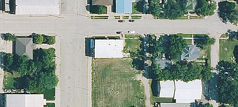 122 Burrton Ave