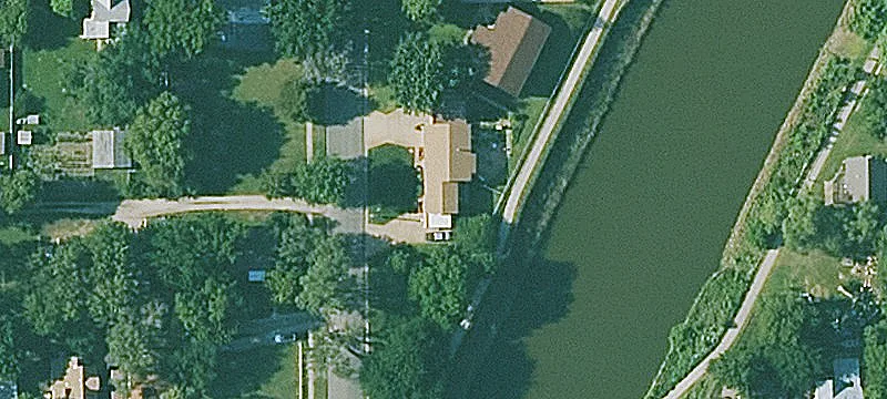 1110 Plum St