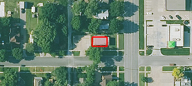 1103 Main St