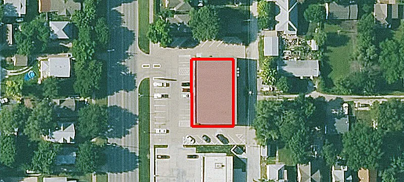 1112 Main St