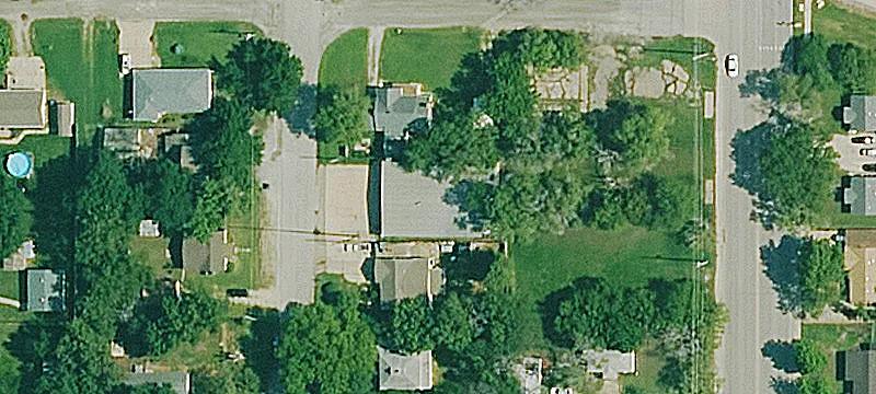 1534 Main St