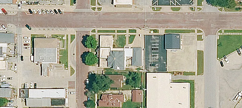 201 5th Ave
