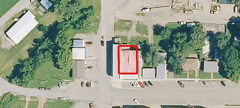 100 Main St