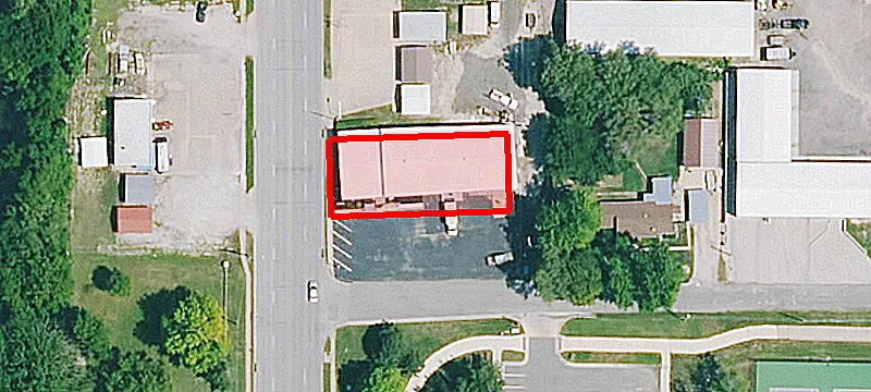 1100 Main St