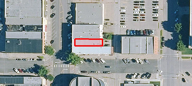 504 Commercial St