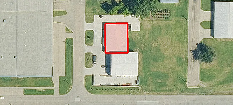 700 York Ave