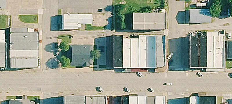 210 4th Ave