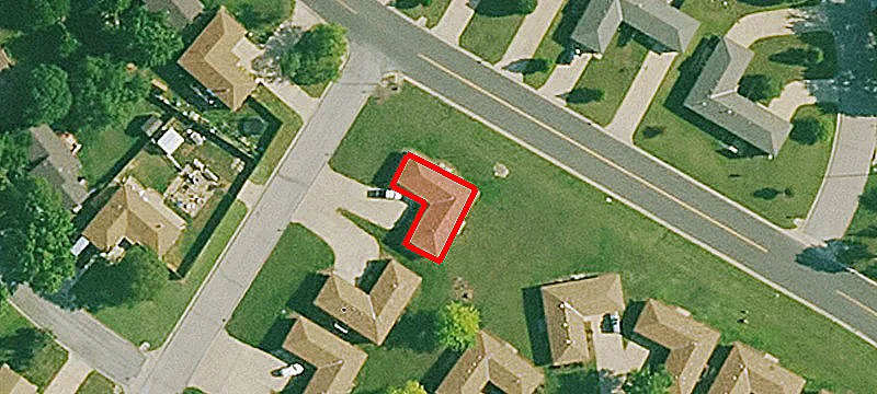 1612 Community Dr