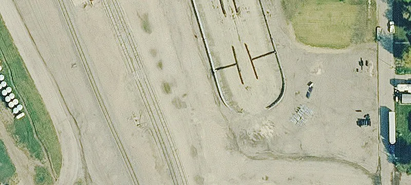 700 Un Rd