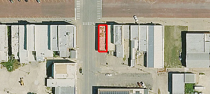 101 Main St