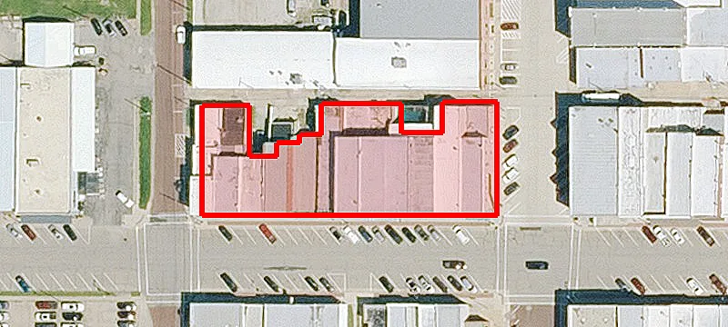 1014 Main St