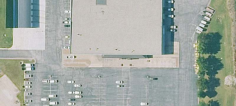 2700 Main St