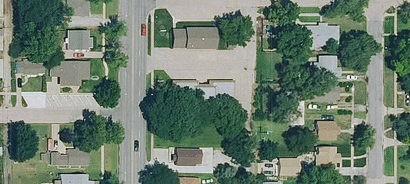 1016 Main St