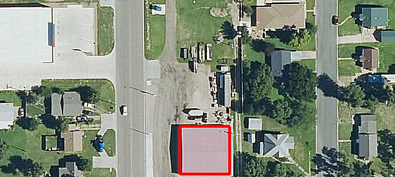 1300 Main St