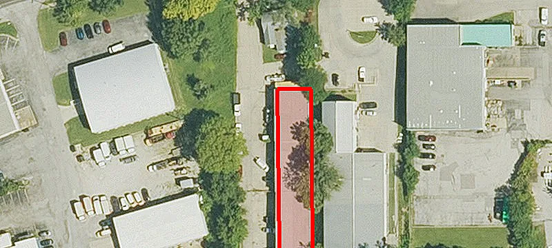 4215 Merriam Dr