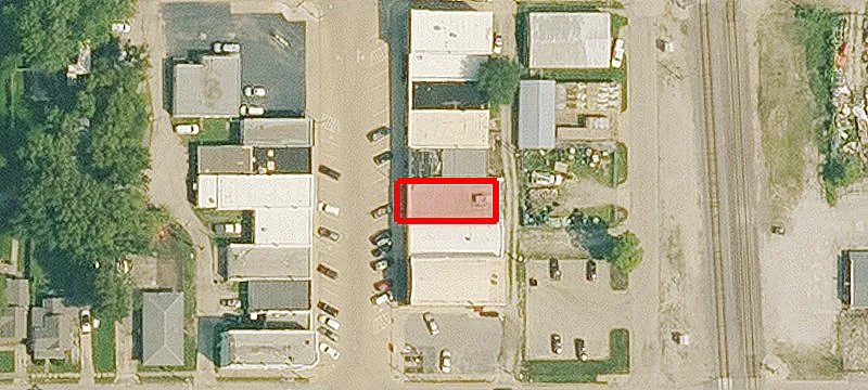 112 Main St
