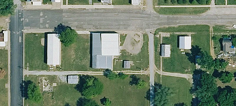 121 Ctr St