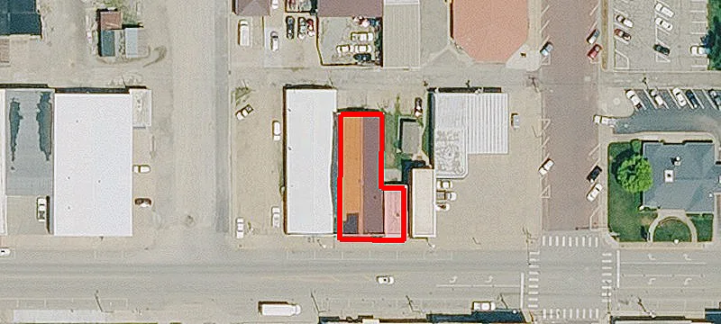708 Ctr St