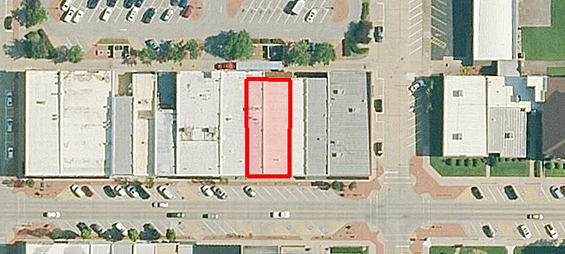 1707 Main St