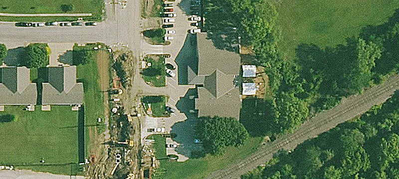 4100 Woodlawn Blvd