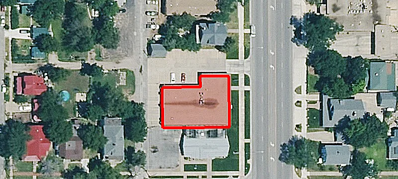 1009 Main St