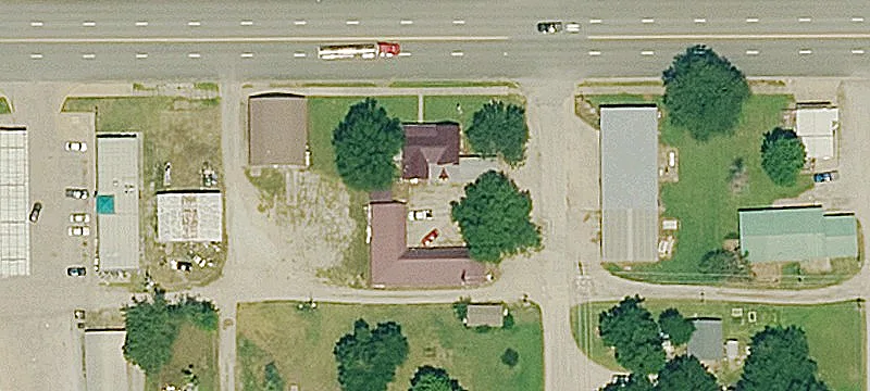 202 Maple St