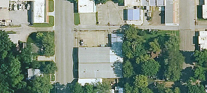 114 Tracy St